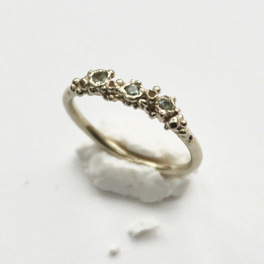 Vanadey Green Sapphire Ring - Melissa Yarlett Jewellery