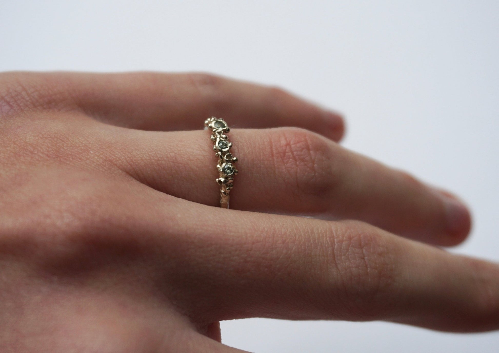 Vanadey Green Sapphire Ring - Melissa Yarlett Jewellery
