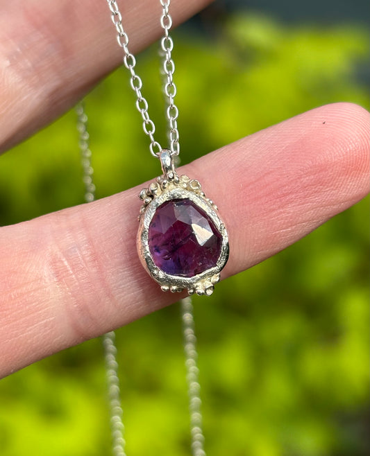 Hyacinth ~ Winza Sapphire Pendant Necklace