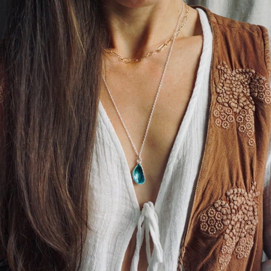 Enamelled Mussel Shell Necklace