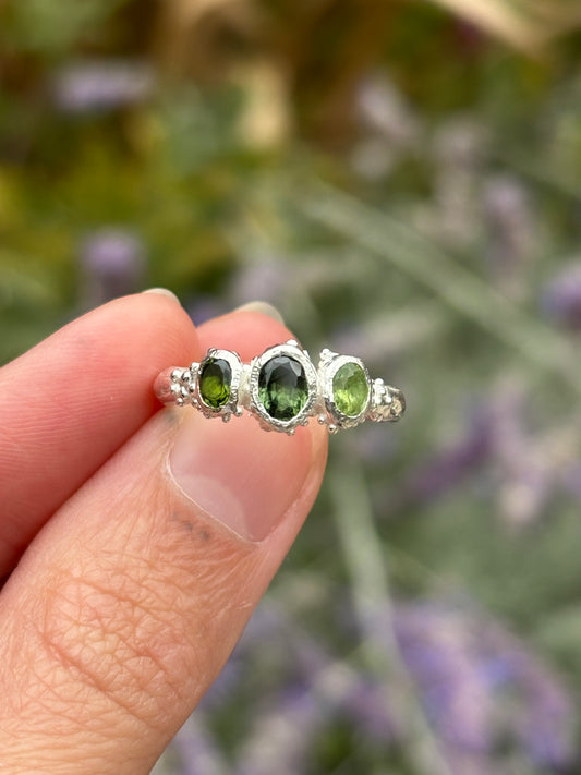 Green Aura Ring
