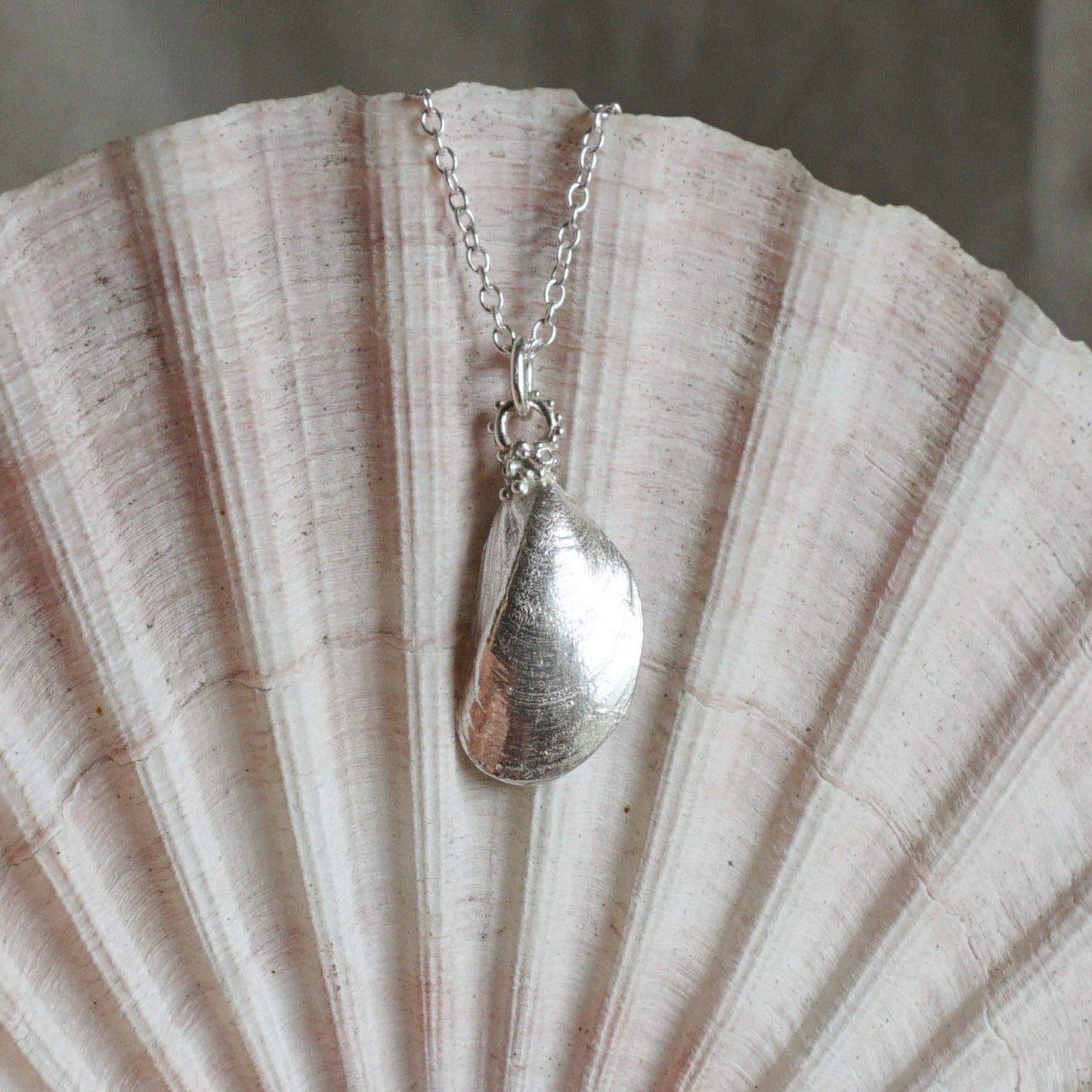 Enamelled Mussel Shell Necklace